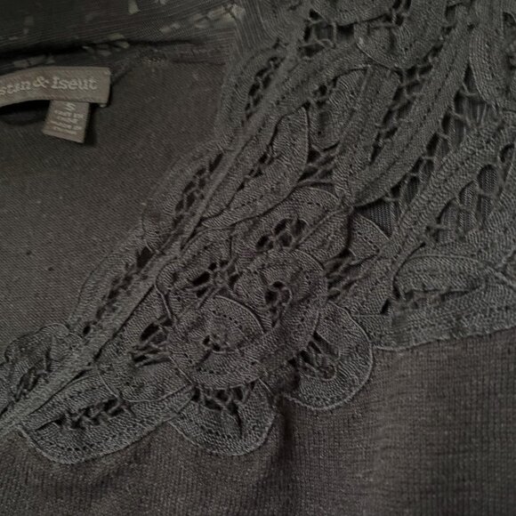 Veste noire courte brodée - Picture 2 of 4